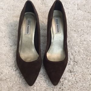 Steve Madden suede Heels